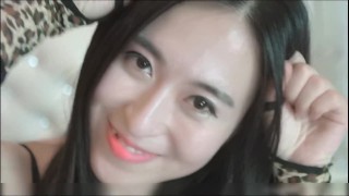 美女自慰无毛淫水直流北京广州深圳招嫖微信moonwaiting88