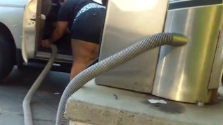 Mom Bend over Chubby – Big Butt – Plumper Booty – Mature Voyeur Granny ass