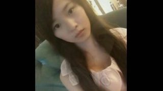 Cute chinese teen dancing on webcam – bumbumteen.com
