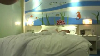 Bit tit Hong Kong Hooker put to work!