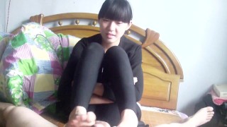 Chinese Footjob
