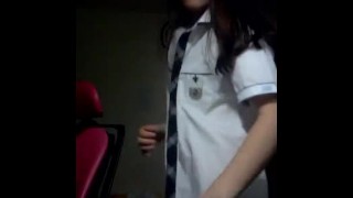 Hong Kong School girl self record