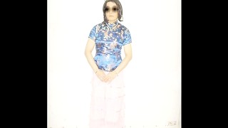 Lesbian t-girl Shirley likes playing bondage games with girls