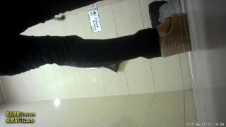 CHINA GIRL GO TOILET 13