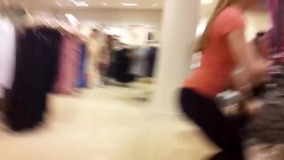 Sexy blonde teen shoppin’ in tight leggings exposes her big ass to voyeurs