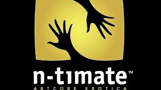 Hot Young Couple Fuck To Dubstep