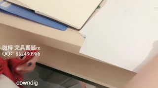 Slim Chinese Girl Live Creampie Fuck 2