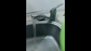 Chinese Cam Girl 刘婷 LiuTing – Delivery Man Sex 02