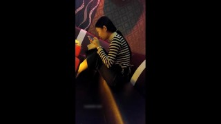 性感气质美女KTV唱歌喝多了被带到酒店chinese