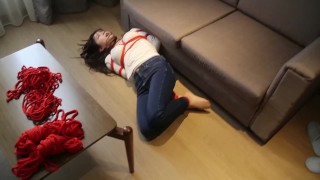 Chinese Bondage-Yoyo’s Nylon Feet