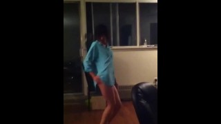 hot chinese girl do private striptease for her date