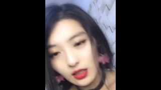 Hot Big Tits Chinese Camgirl Live Masturbation and Creampie