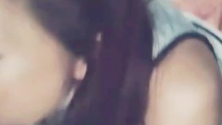 唱完歌后回家说服她 tried to convince rich bitch to try 3p