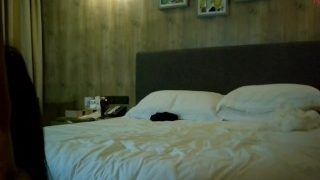 chinese model Dr哥火爆大片-极品白嫩网红气质女神,丝袜高跟制服连干2次,第2次操的她说：逼被操得痛了,不敢再被我插了