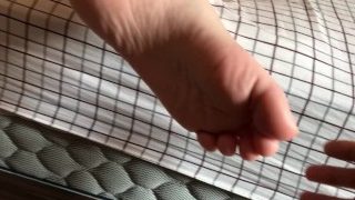 摸 妹妹 睡着 脚 足交