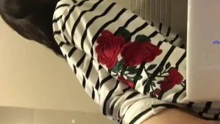 西安 00后 卫生间 酒店 瞒着男友