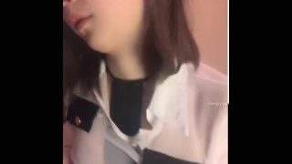 高颜值眼镜萌妹子换上诱人情趣装自慰 拨开丁字裤道具JJ抽插近距离特写 很是诱惑喜欢不要错过 最新福利视频请访问：fuckxi.me