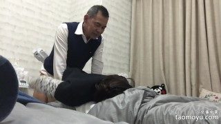 公公和儿媳偷情高潮