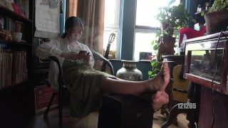 Pretty girl showing her feet